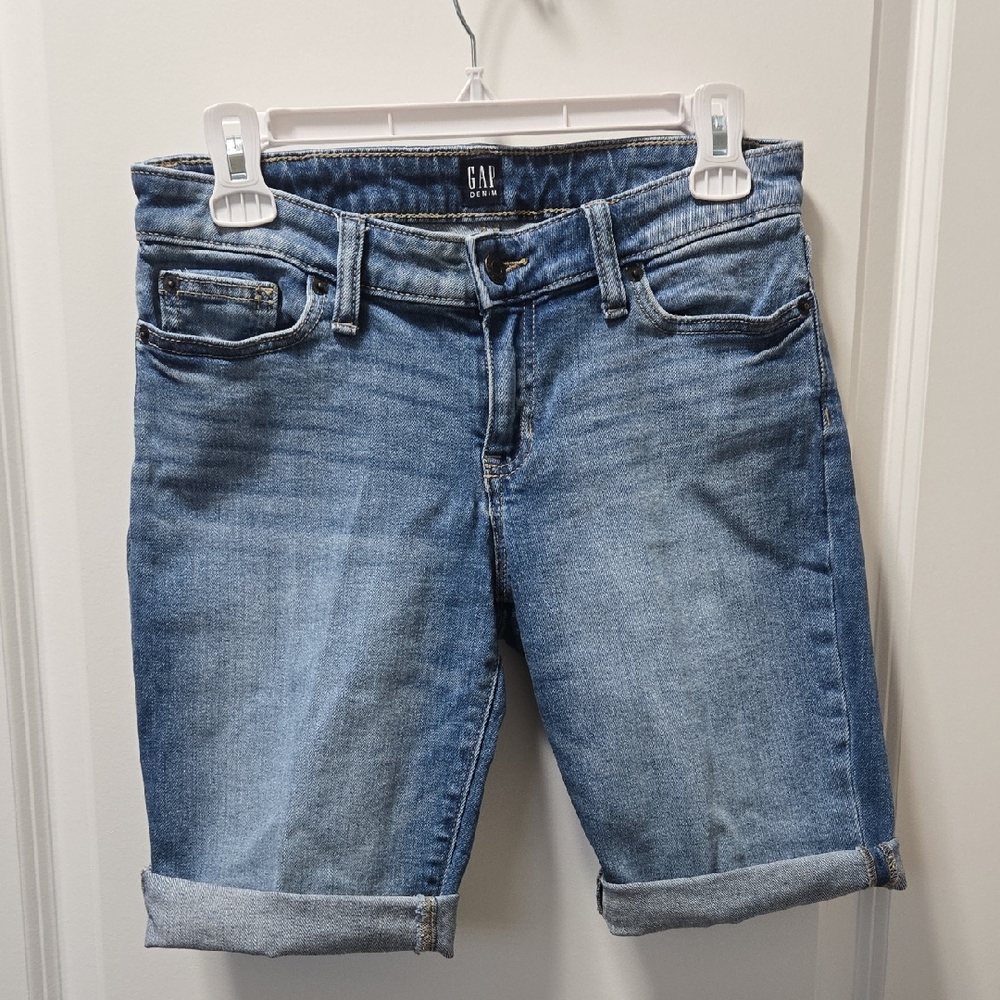 Womens GAP Denim Bermuda Shorts Size 25
